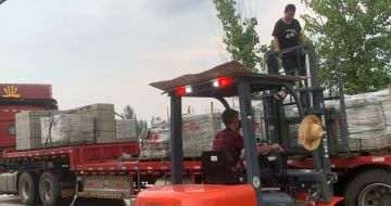 清远 黄金麻冰裂纹，地铺石装车