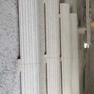 清远 花岗岩厂家带你看白麻花岗岩门楼大柱柱皮