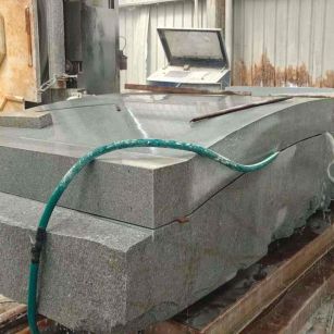 清远 芝麻灰异型加工-拱桥