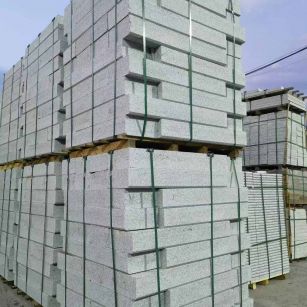 清远 芝麻白花岗岩路沿石，路缘石，路肩石，道牙，立缘石，马路牙子，街沿石，侧石等