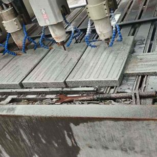 清远 芝麻白花岗岩荔枝面盲道雕刻