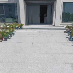 清远 芝麻白花岗岩地铺石地面铺装