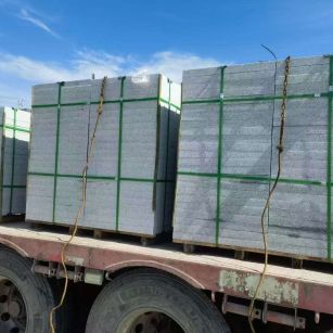 清远 芝麻白花岗岩地铺石装车日常