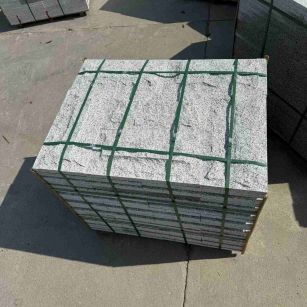 清远 白麻花岗岩石材自然面蘑菇石成品