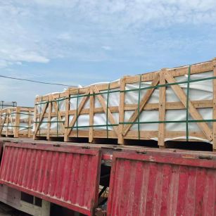 清远 芝麻白花岗岩地铺石出口专车-泰国游