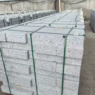 清远 白麻花岗岩路沿石，弧形路沿石，道牙石，马路牙子，界石，路缘石，平沿石，直岩石，平缘石等