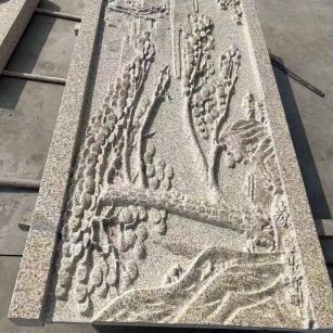 清远 黄金麻雕刻板浮雕迎客松