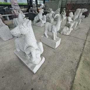 清远 芝麻白花岗岩造型立体雕刻——十二生肖