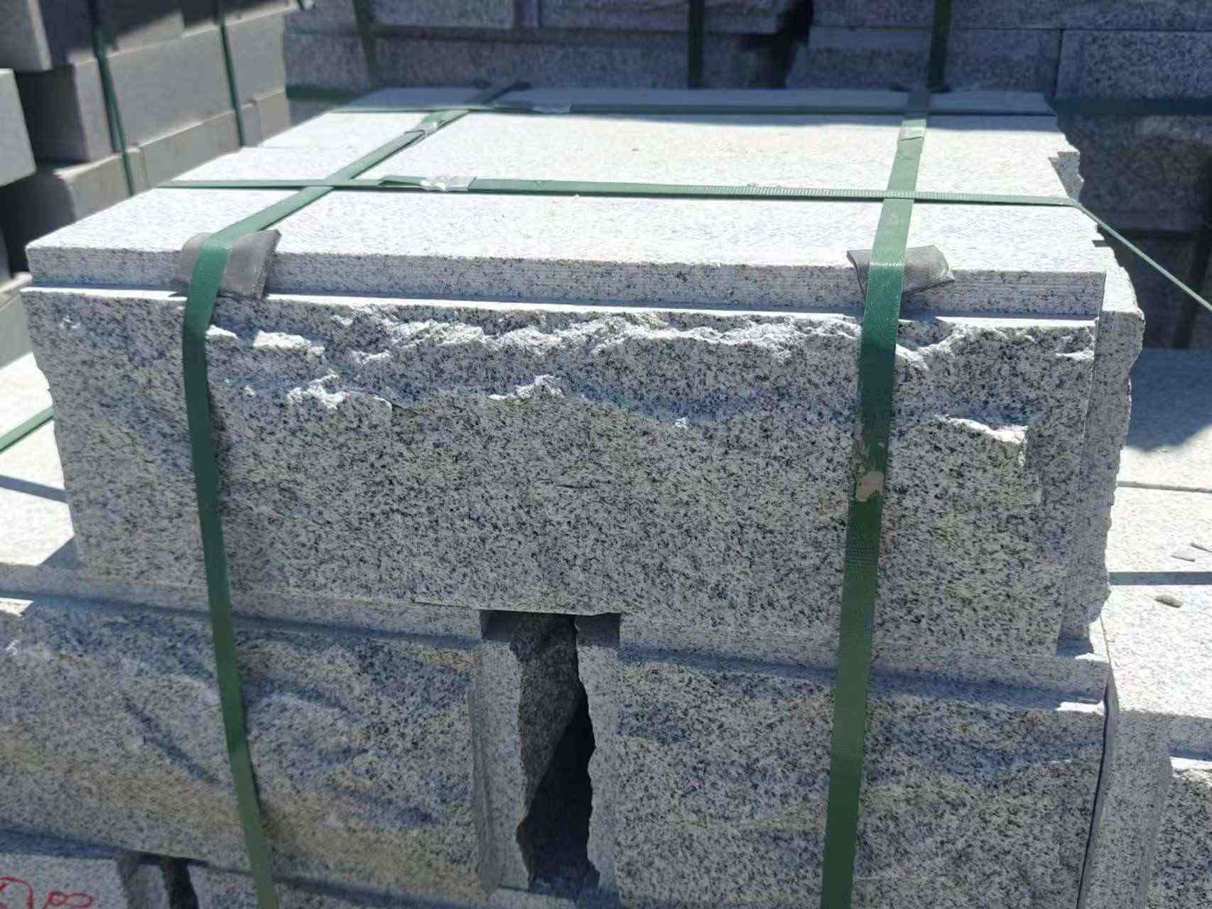 清远 芝麻白花岗岩自然面成品