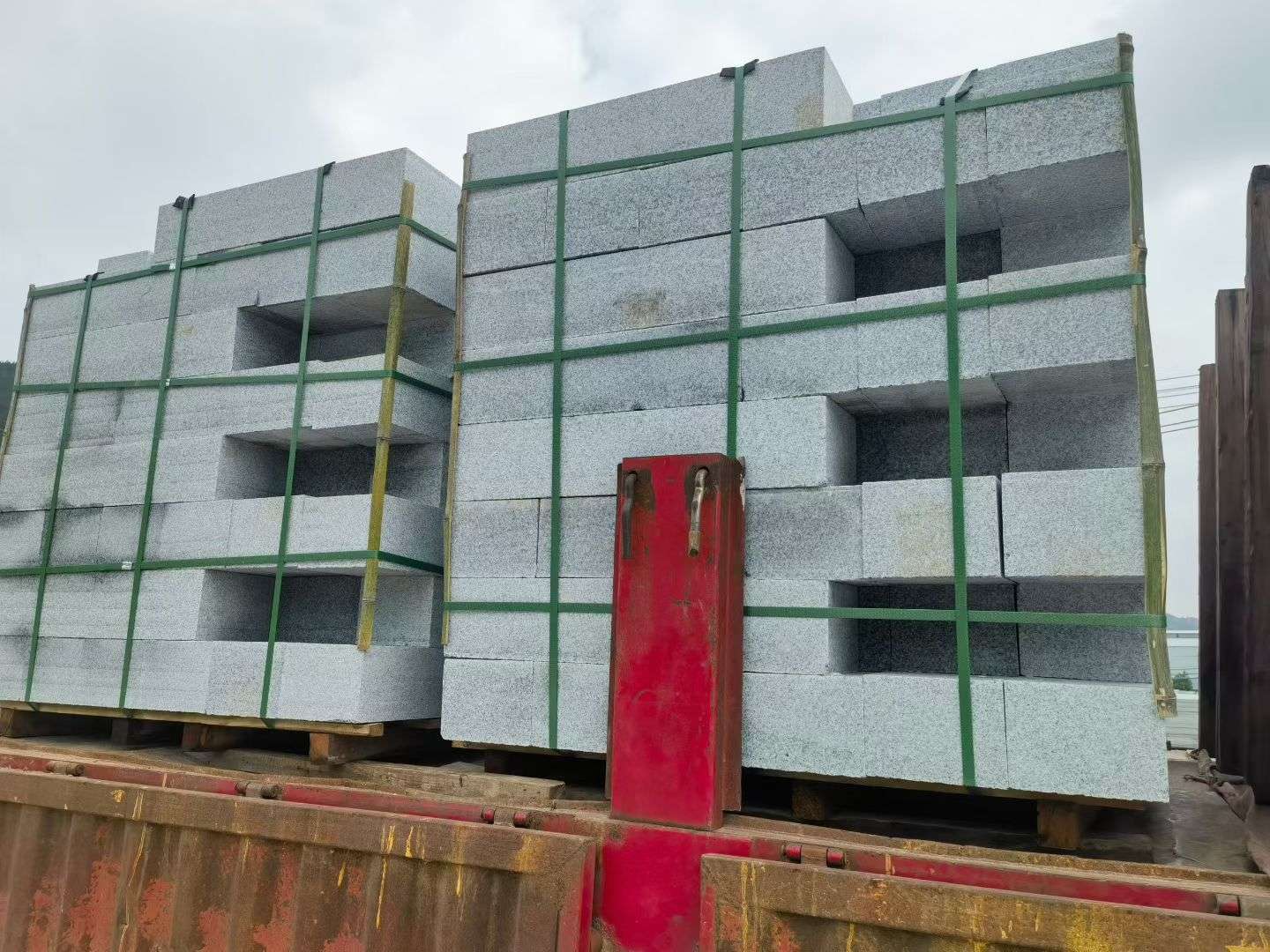 清远 芝麻白花岗岩路沿石，平石，路侧石，马路牙子，路缘石，立缘石，平缘石等