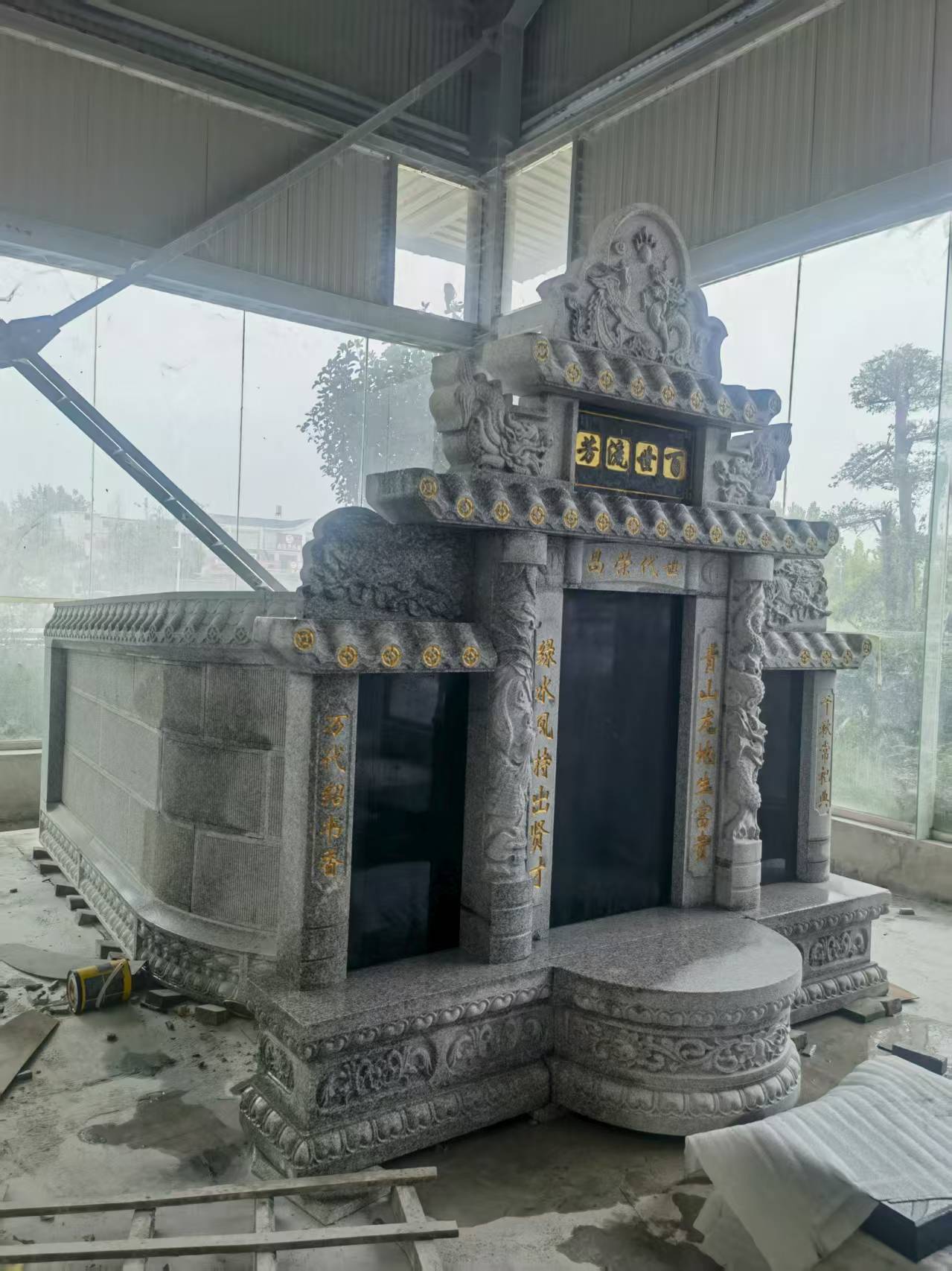 清远 芝麻白墓碑效果展示图