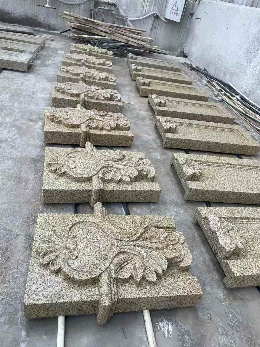 清远 黄金麻花岗岩别墅外墙雕刻板