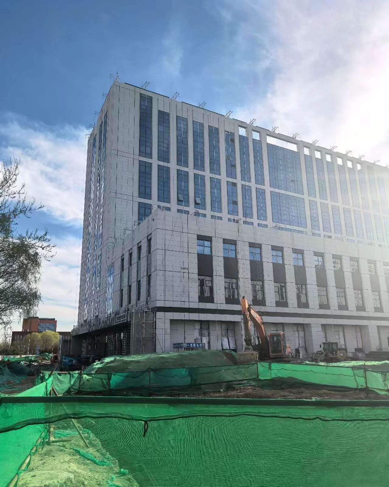 清远 白麻花岗岩石材外墙干挂