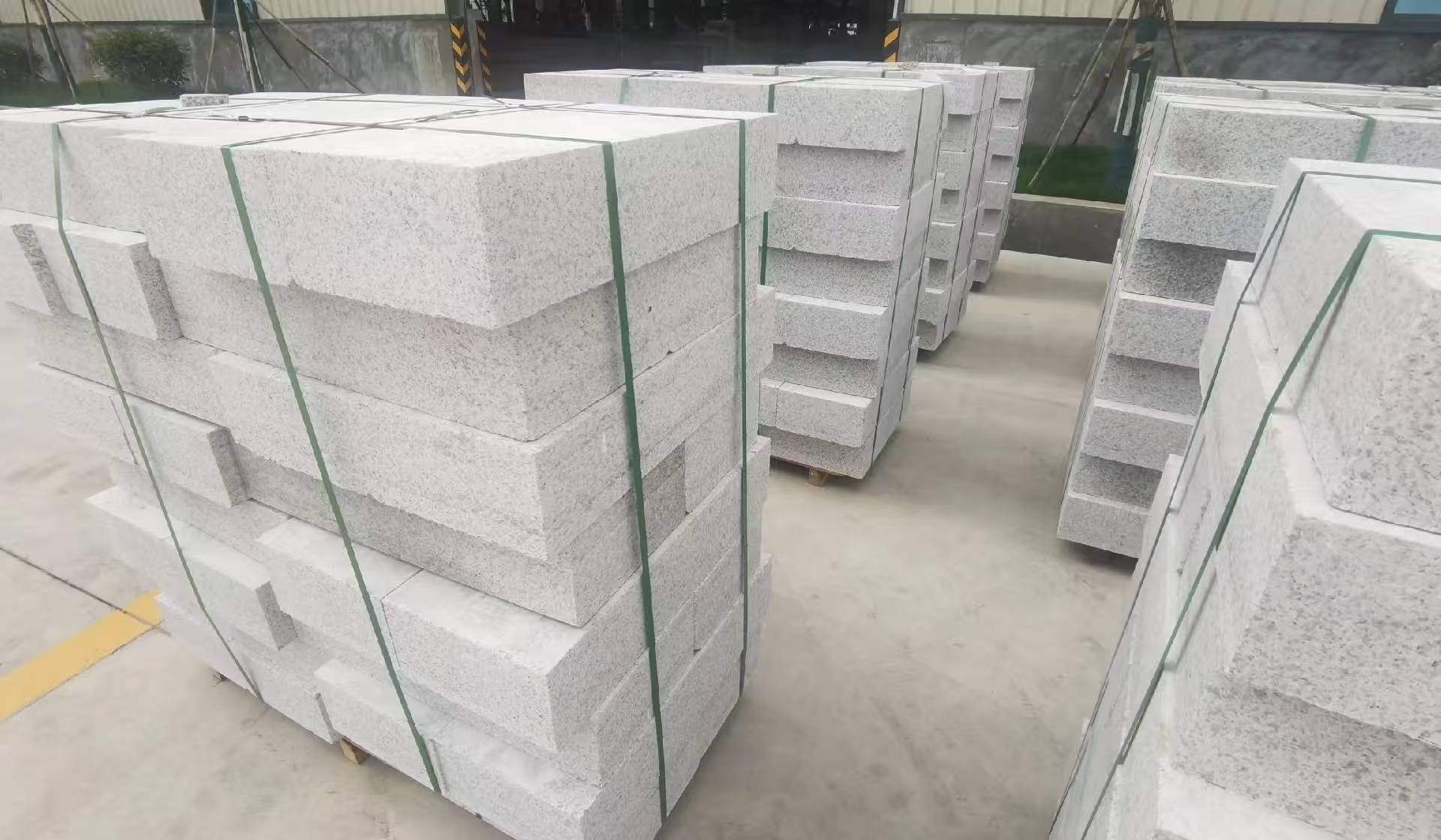 清远 白麻花岗岩路沿石，立缘石，平缘石，路牙石，道牙石，马路牙子等